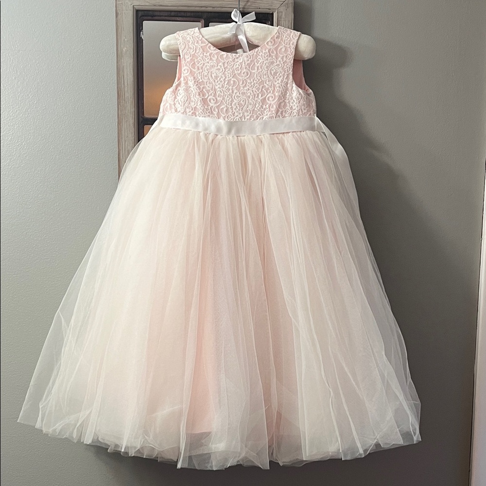 David’s Bridal Elegant Pink Lace Kids Dress